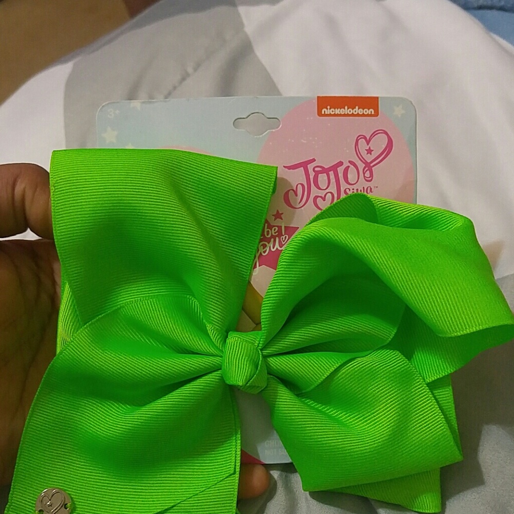 Neon Green Jojo bow